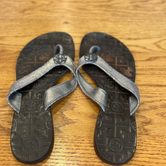 Tory Burch Silver Flip Flops - Picture 2 of 6